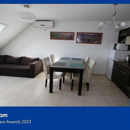 Blonde River Apartman Soter Szeged Exterior photo