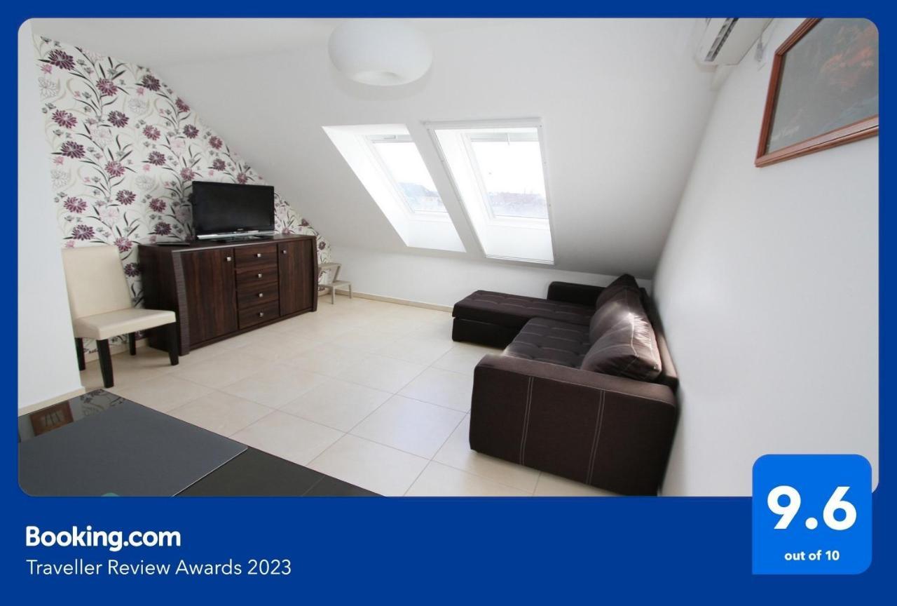 Blonde River Apartman Soter Szeged Exterior photo